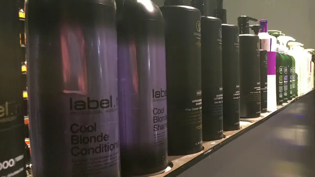 Essential Oils for Head Lice: Evidence and Safer Treatment